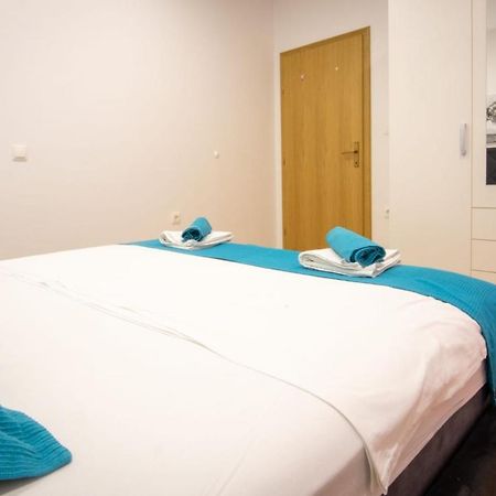 Apartment Cvita Free Beach Parking 마카르스카 외부 사진
