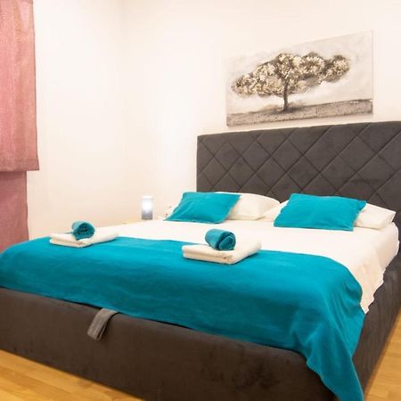 Apartment Cvita Free Beach Parking 마카르스카 외부 사진