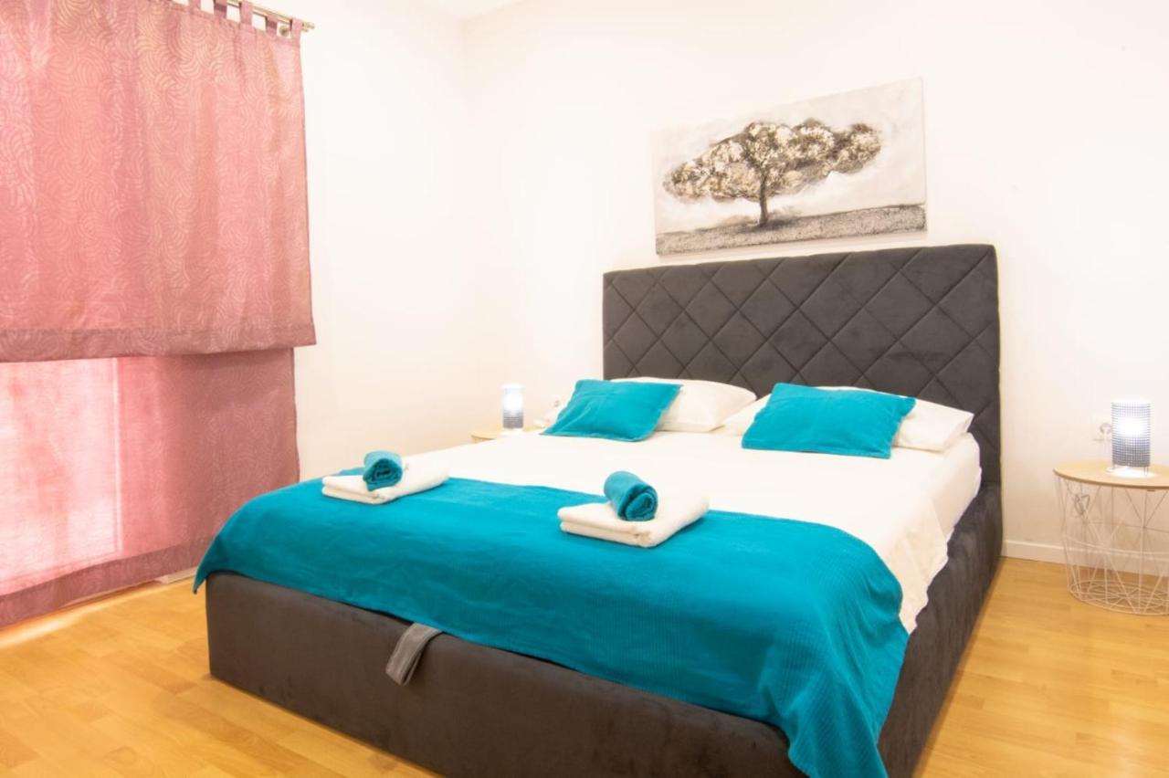 Apartment Cvita Free Beach Parking 마카르스카 외부 사진