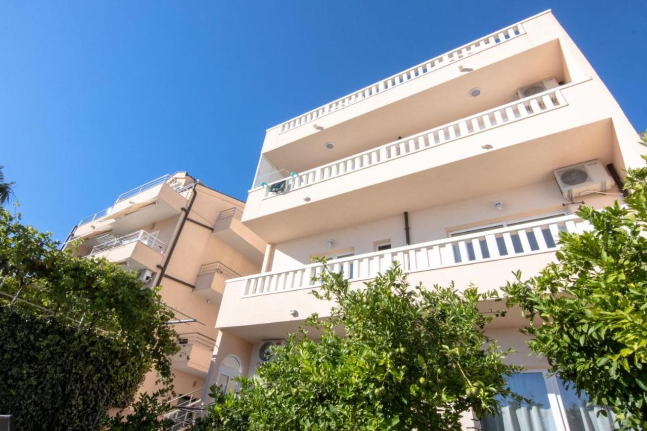 Apartment Cvita Free Beach Parking 마카르스카 외부 사진